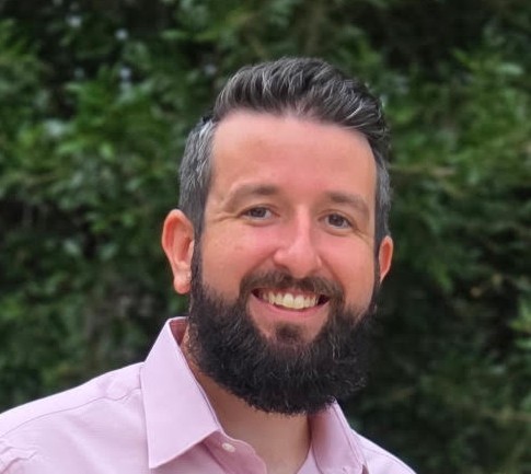 Scott Robb headshot